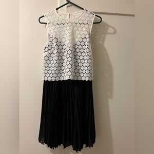 Black and white dress NWT size 2